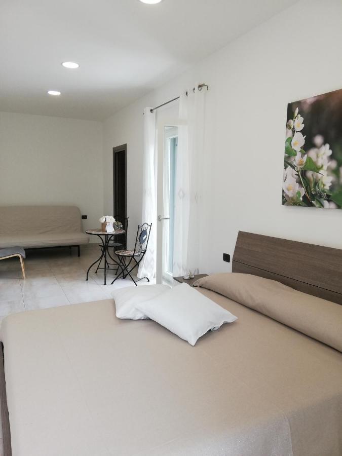 Il Giardino Bed & Breakfast Pimonte Bagian luar foto