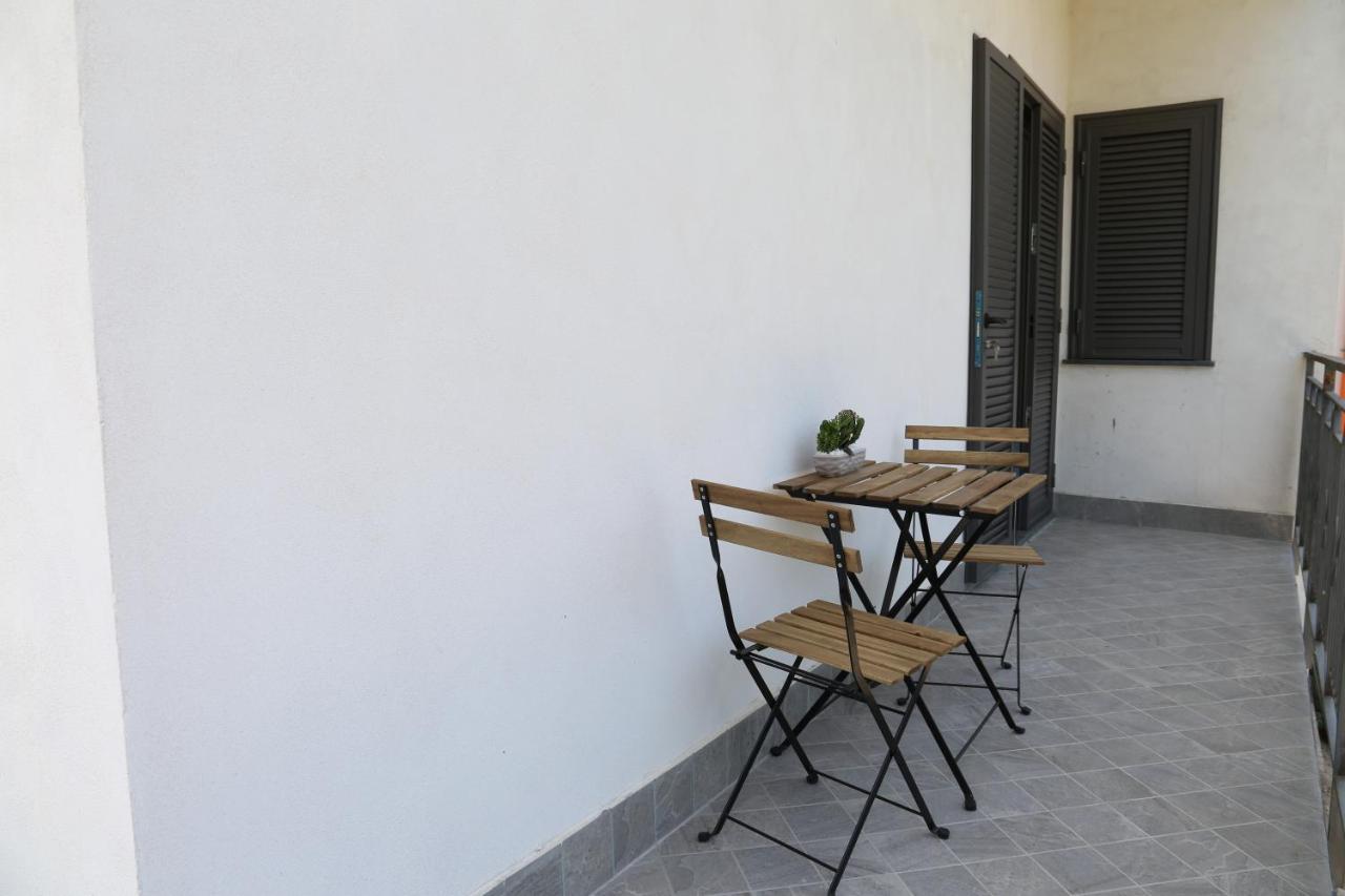 Il Giardino Bed & Breakfast Pimonte Bagian luar foto