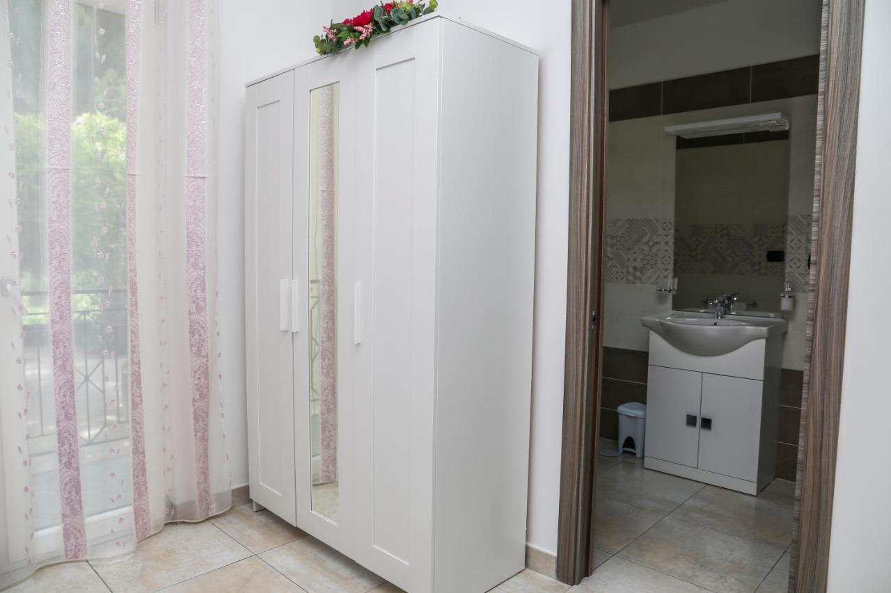 Il Giardino Bed & Breakfast Pimonte Bagian luar foto