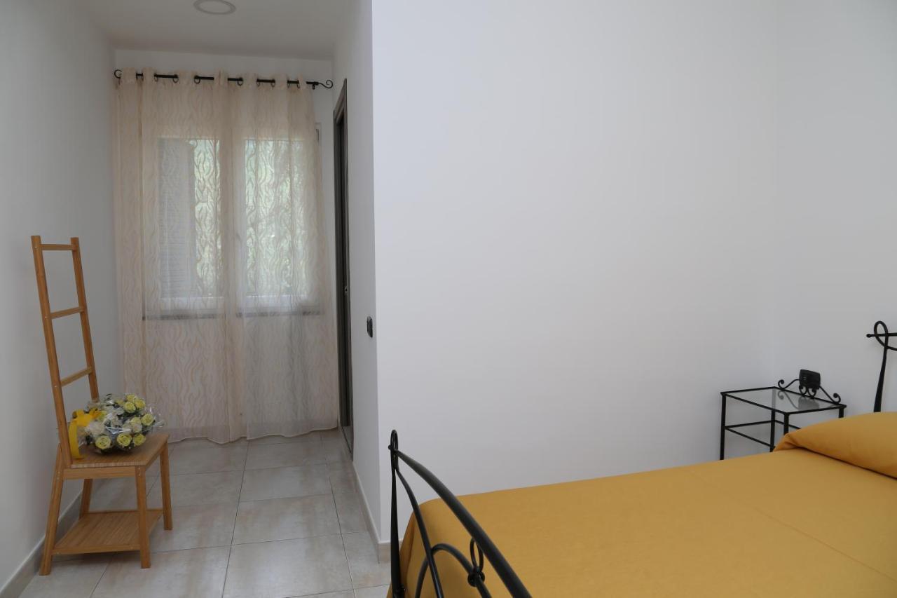 Il Giardino Bed & Breakfast Pimonte Bagian luar foto